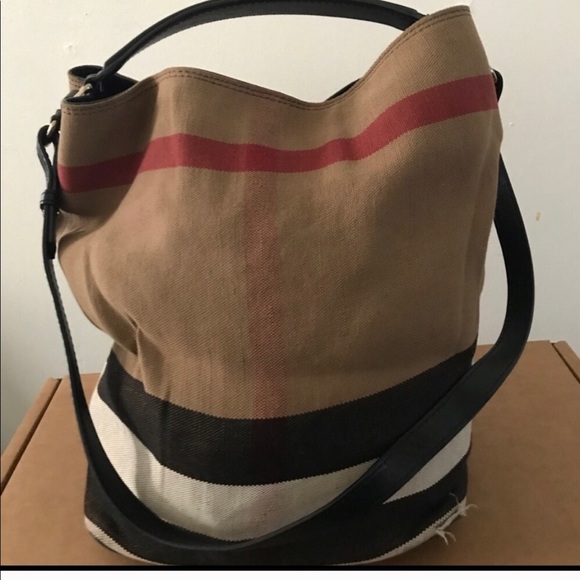 Authentic Burberry Bag- large canvas - Picture 2 of 10